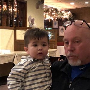 Meet your Posher, Christopher